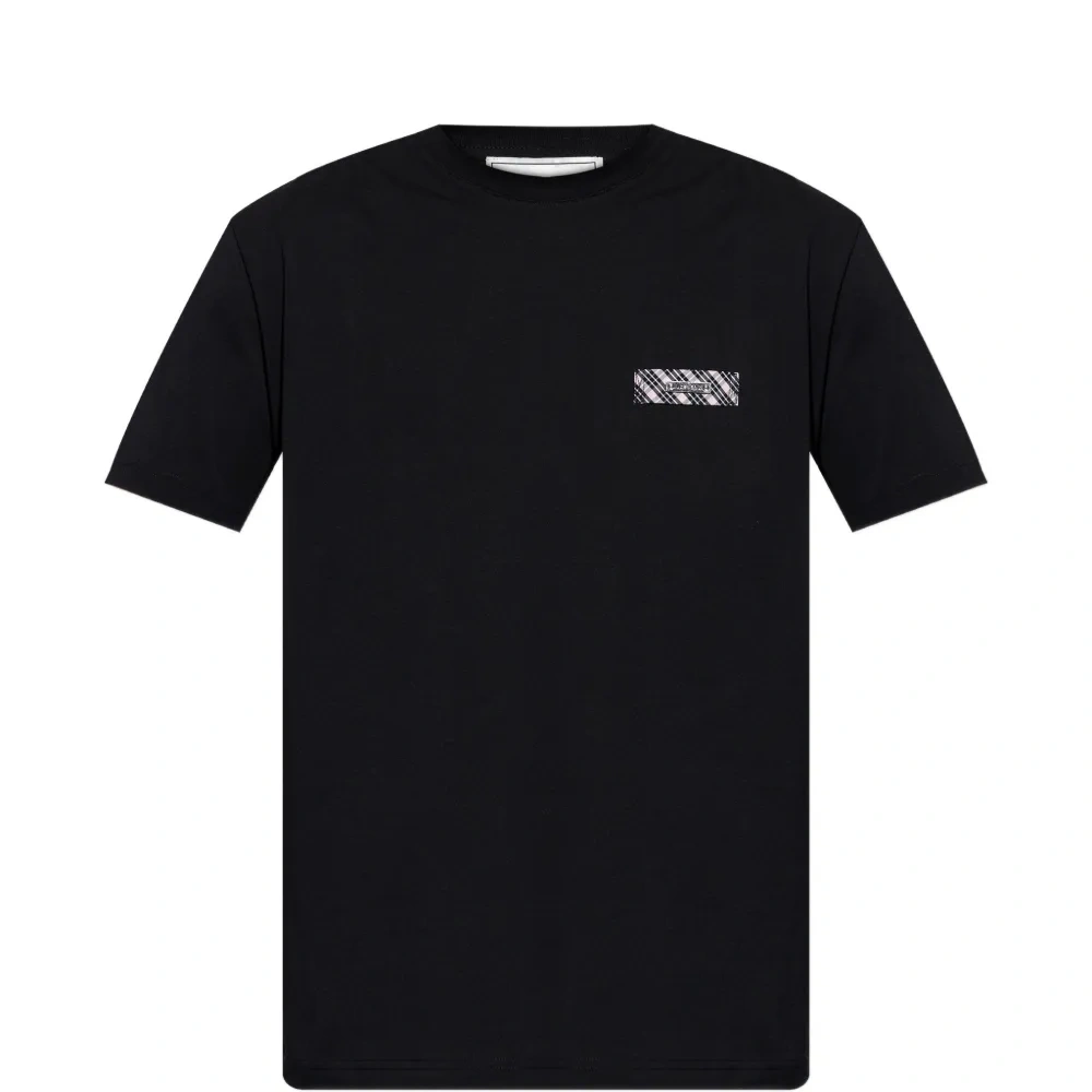 Футболка с пластиной