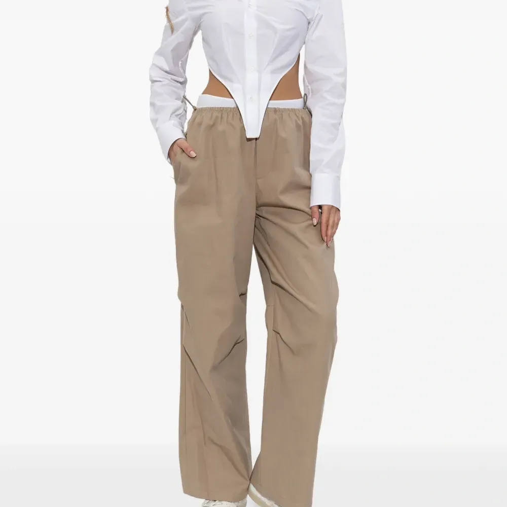 Кожаные кроссовки с полосатыми деталями