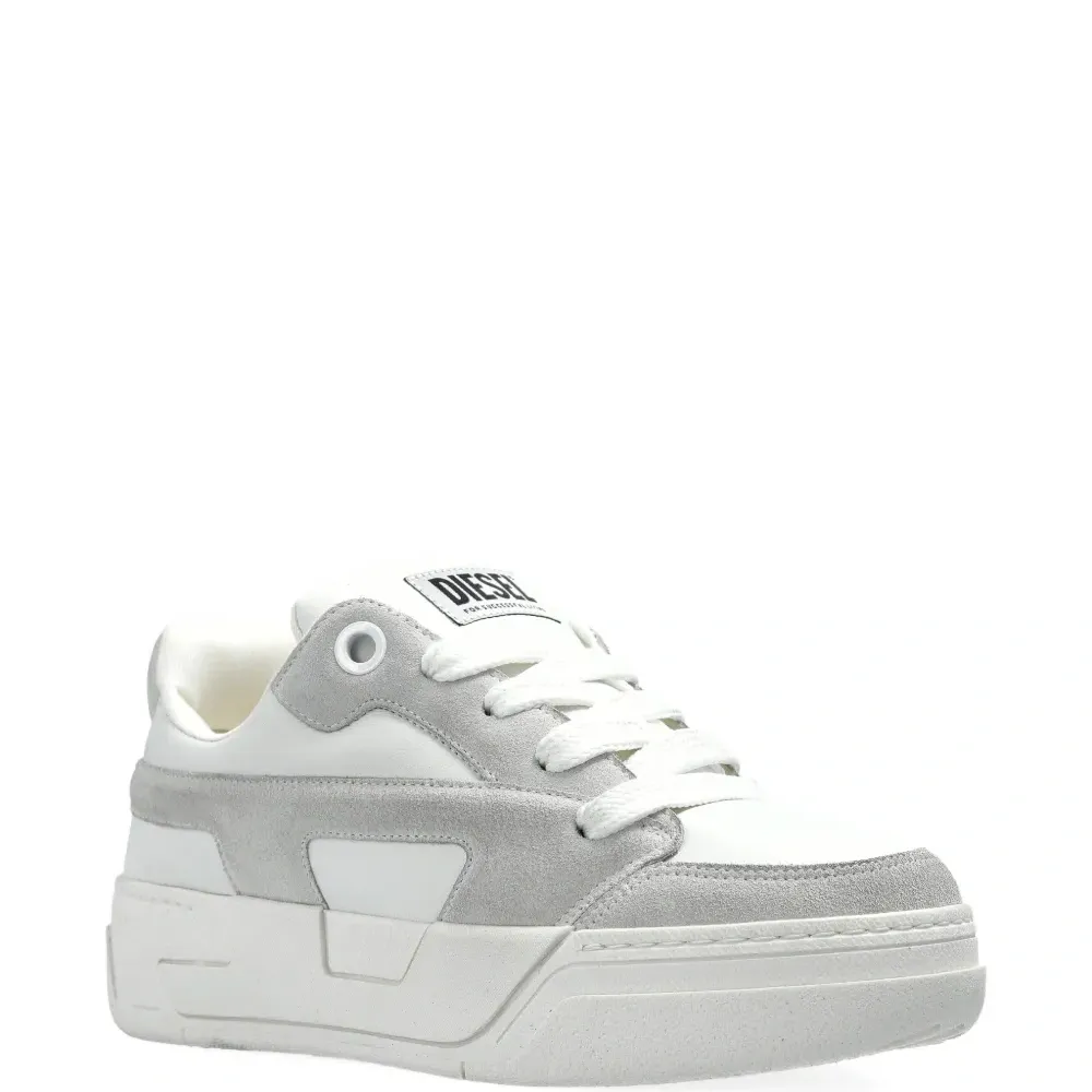 Кроссовки с панельным дизайном