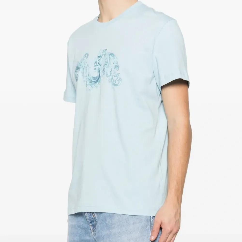 Футболка с принтом