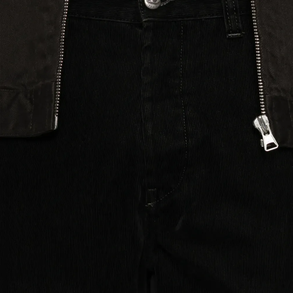 Брюки с карманами