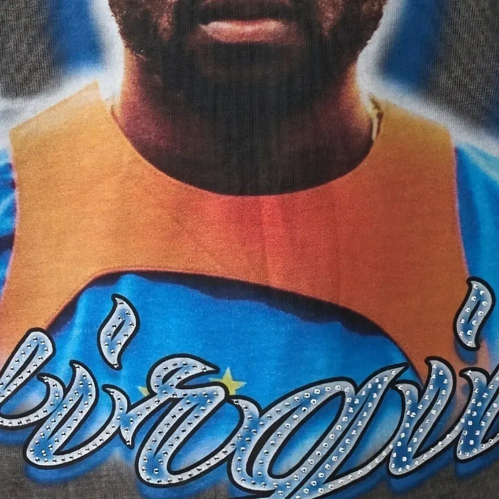 Футболка с надписью "Thank You"