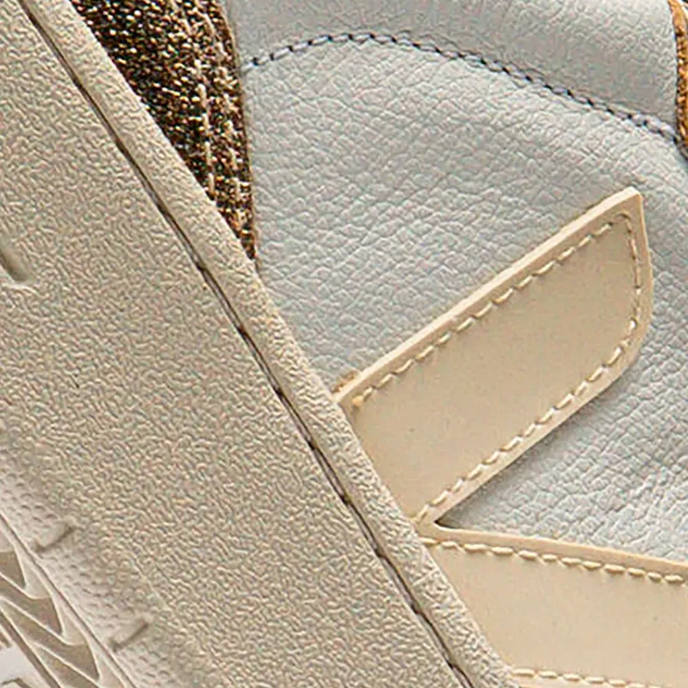 Кожаные кроссовки V-90