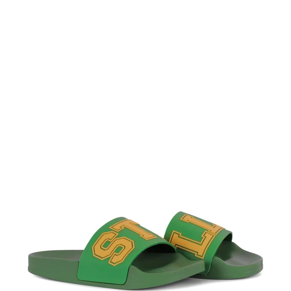 Тапочки с буквенным декором