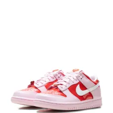 Кроссовки Dunk Low GS ко Дню святого Валентина Кроссовки Dunk Low GS ко Дню святого Валентина