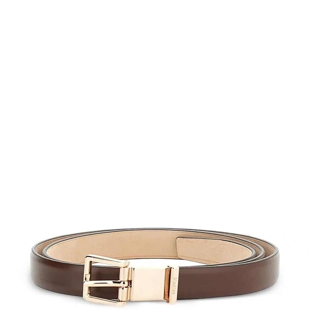 Ремень с пряжкой Ремень с пряжкой