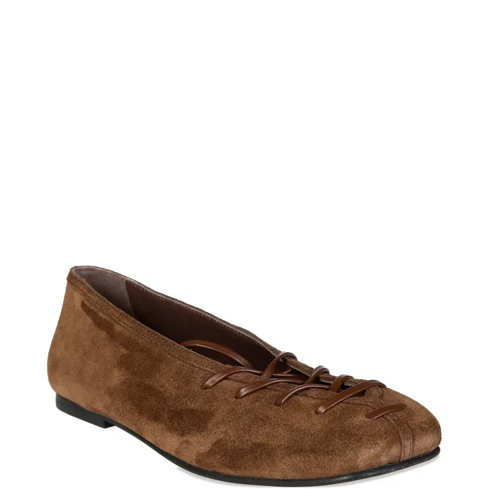 Балетки из замши на шнуровке