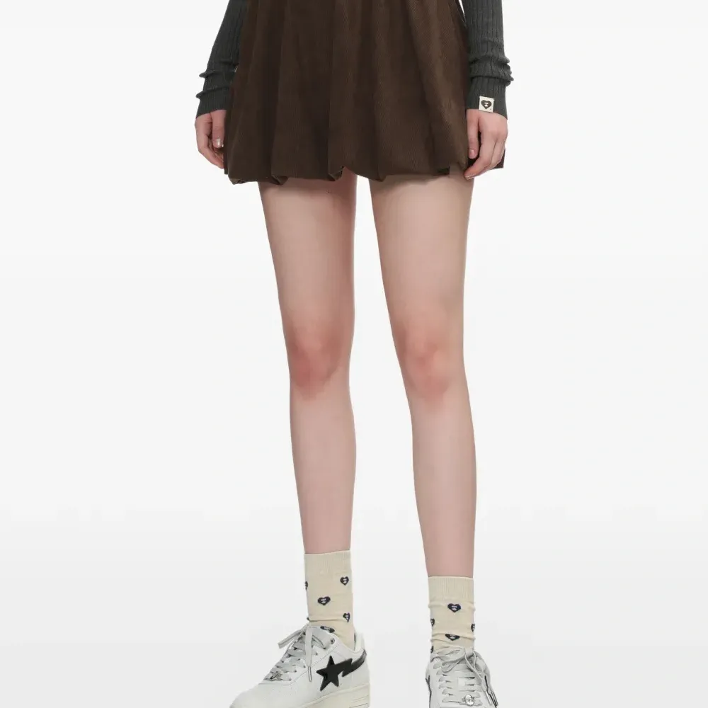 Вельветовая расклешённая юбка