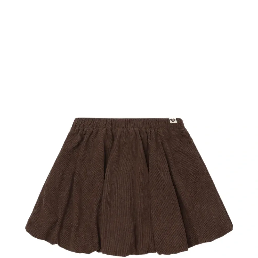 Вельветовая расклешённая юбка