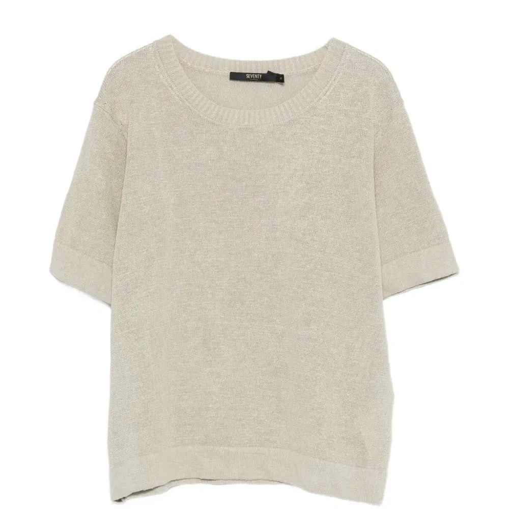 Топ с короткими рукавами