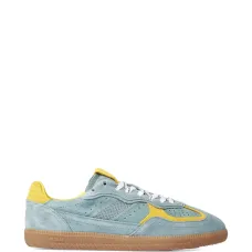 Замшевые кроссовки