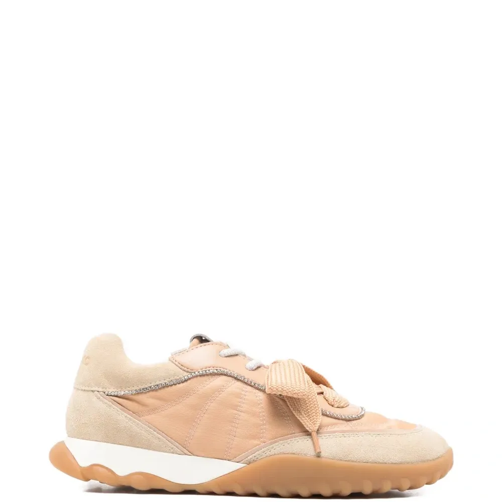 Кеды Gea на шнуровке с аппликацией Кеды Gea на шнуровке с аппликацией