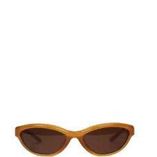 Солнцезащитные очки овальной формы