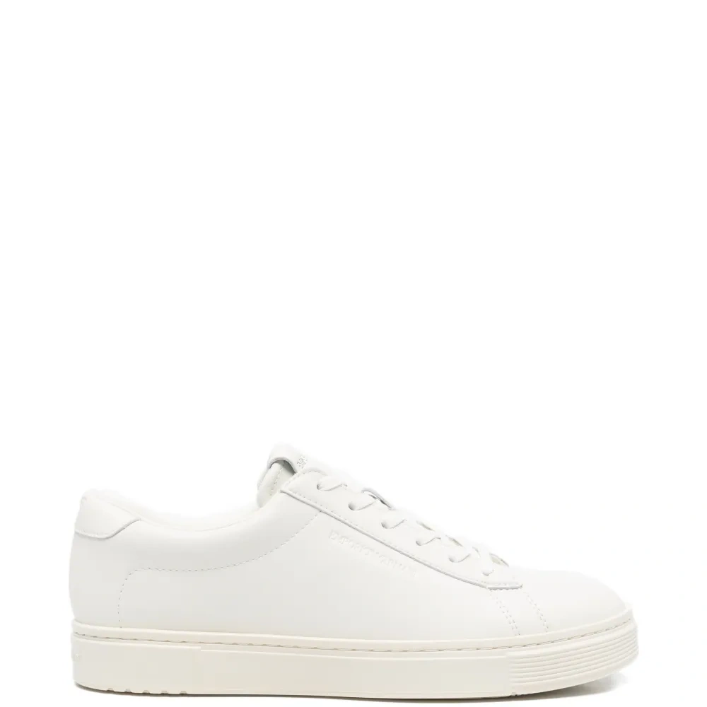 Кроссовки с логотипом