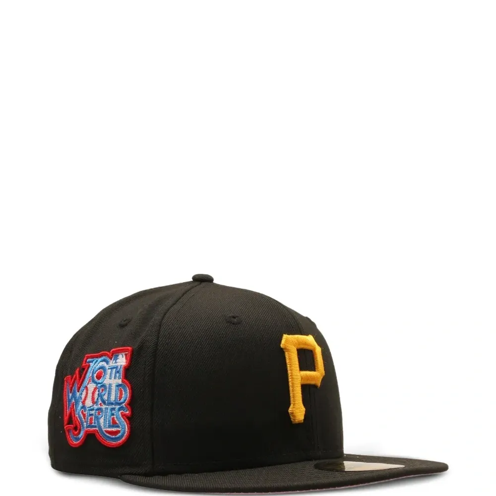 Бейсболка с вышитым логотипом