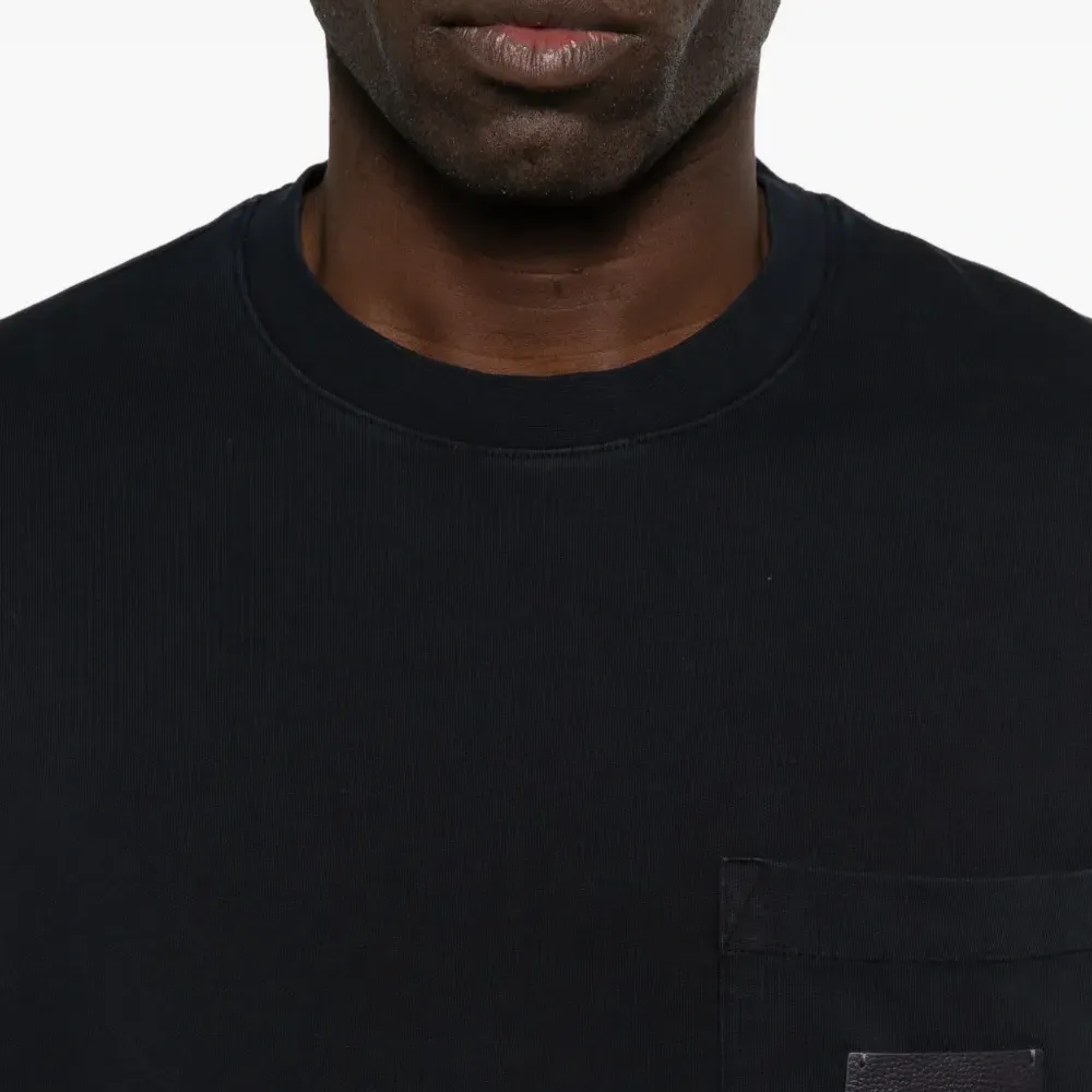 Футболка с карманом