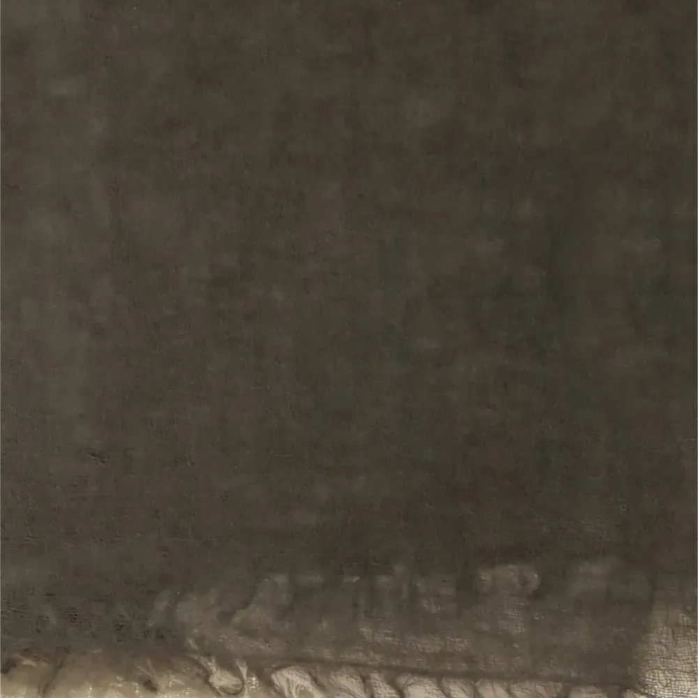 Шаль с бахромой