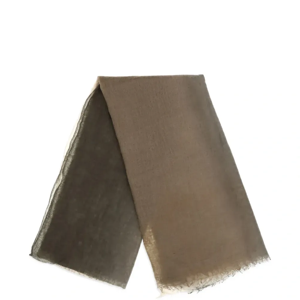 Шаль с бахромой