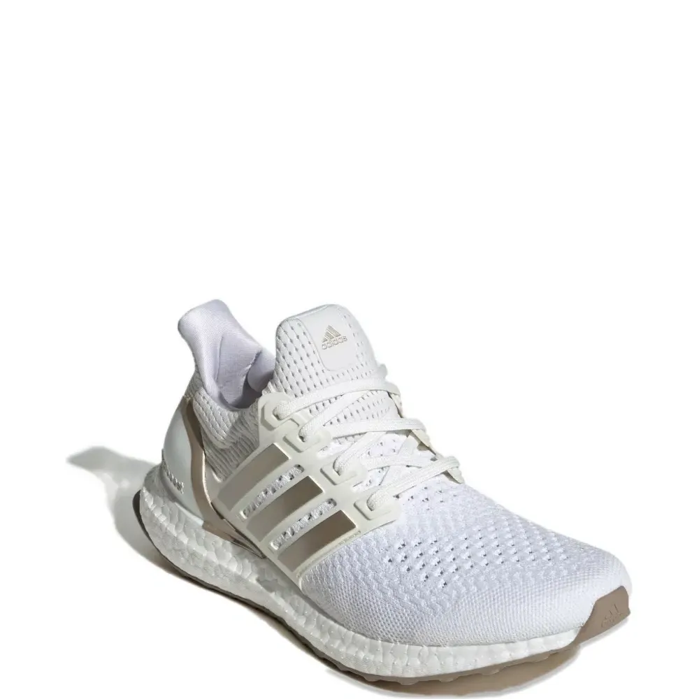 Кроссовки Ultraboost в полоску