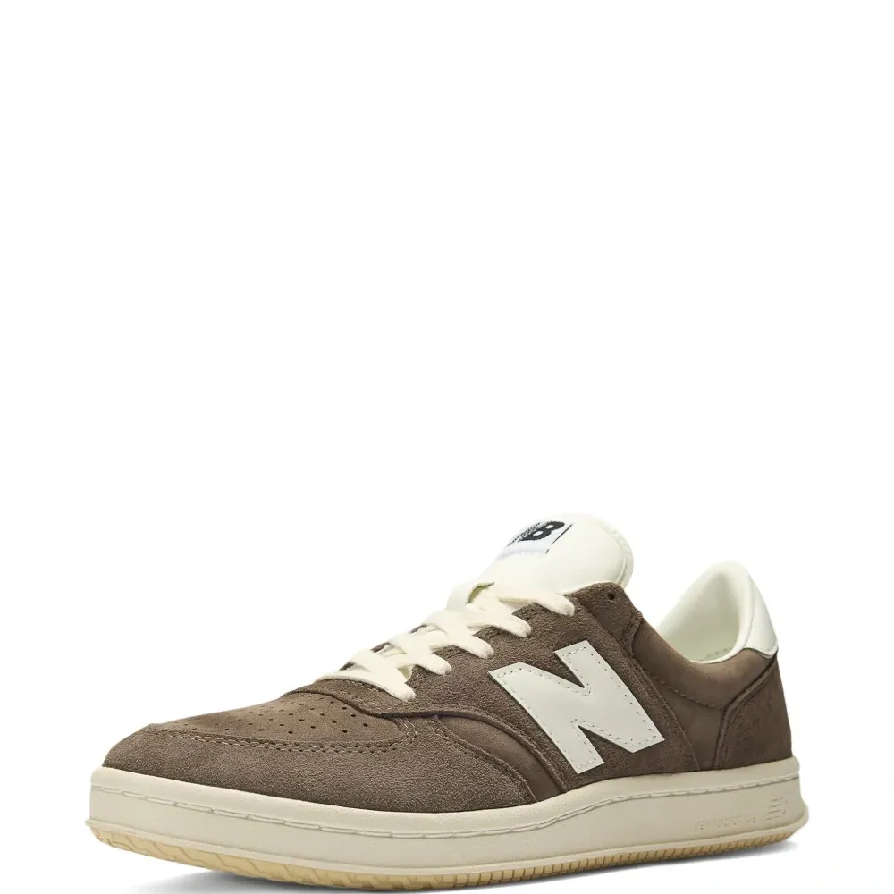 Замшевые кроссовки T500 с перфорацией