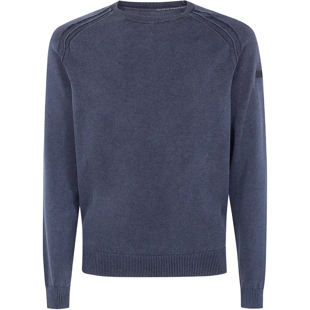 Вязаный свитер с круглым вырезом