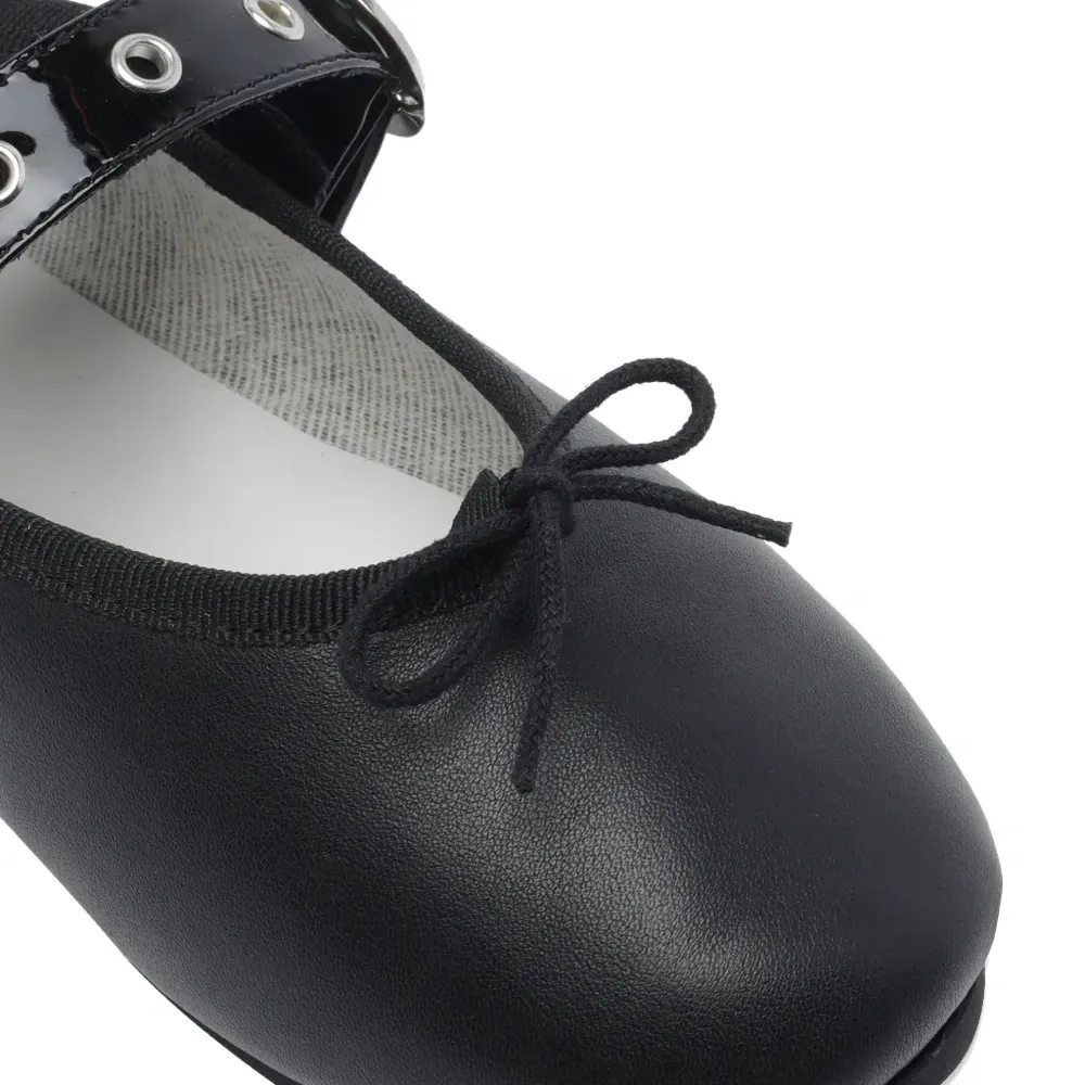 Балетки с пряжкой