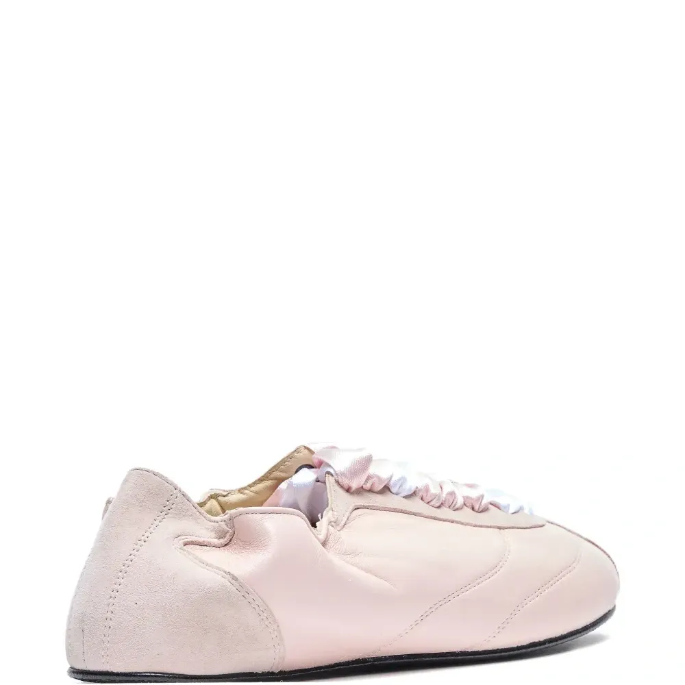 Кроссовки из шелка с панелями