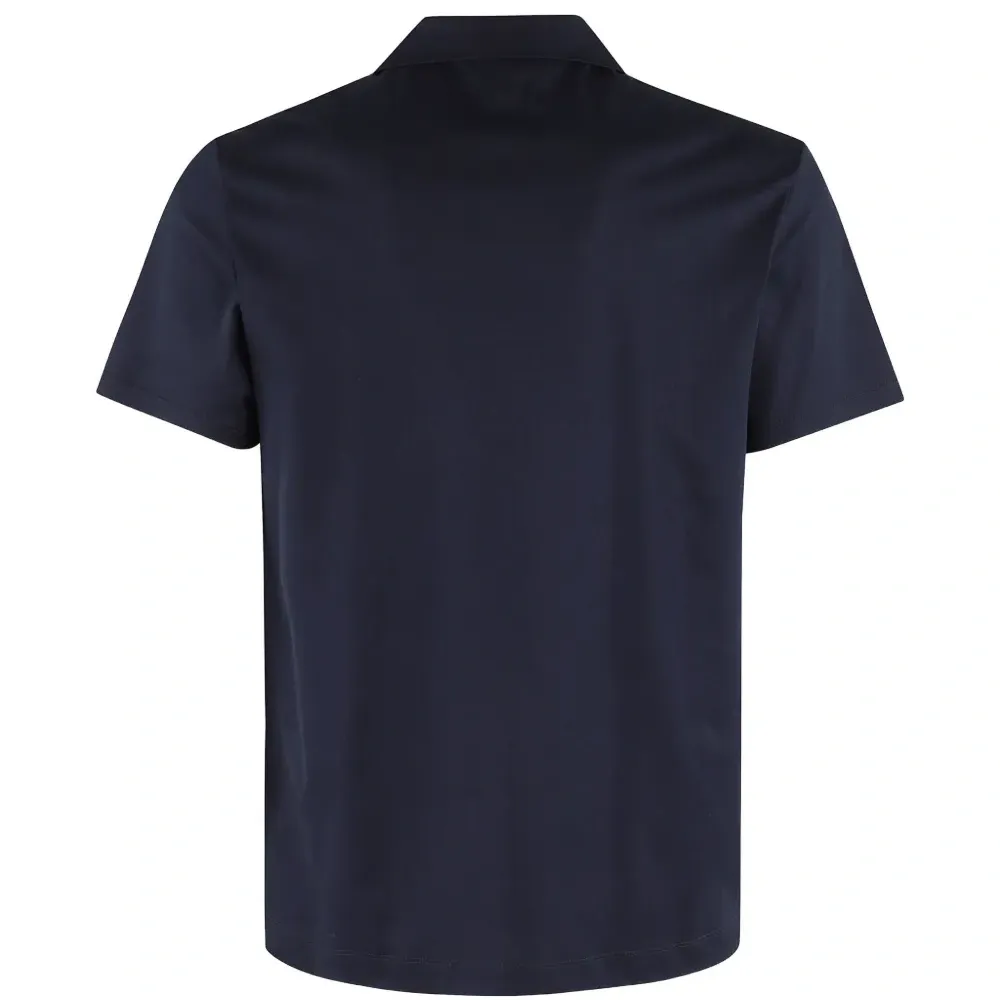 Футболка с V-образным вырезом