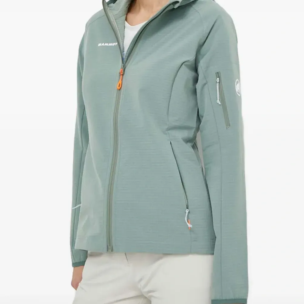 Толстовка на молнии с капюшоном