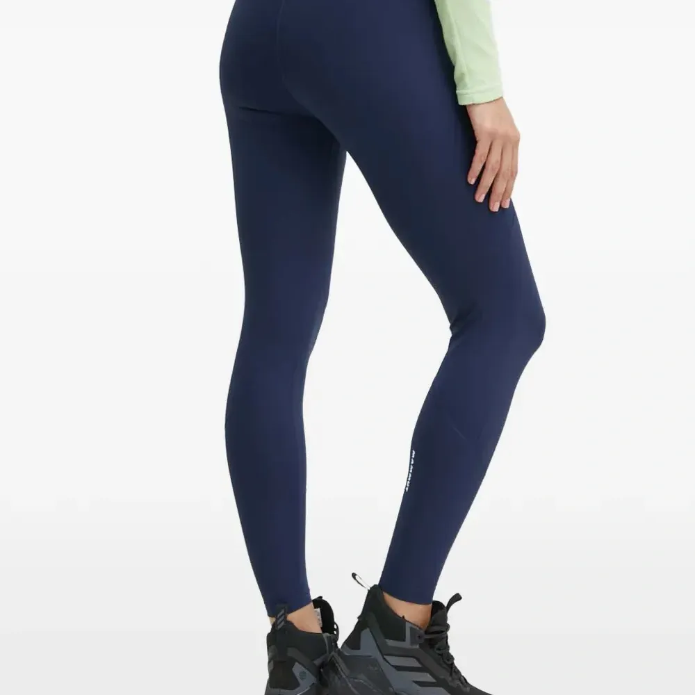 Брюки с карманами на молнии