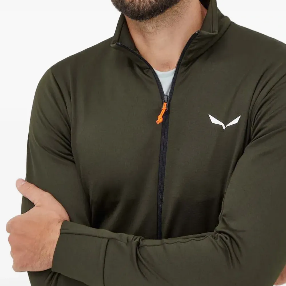 Куртка на молнии