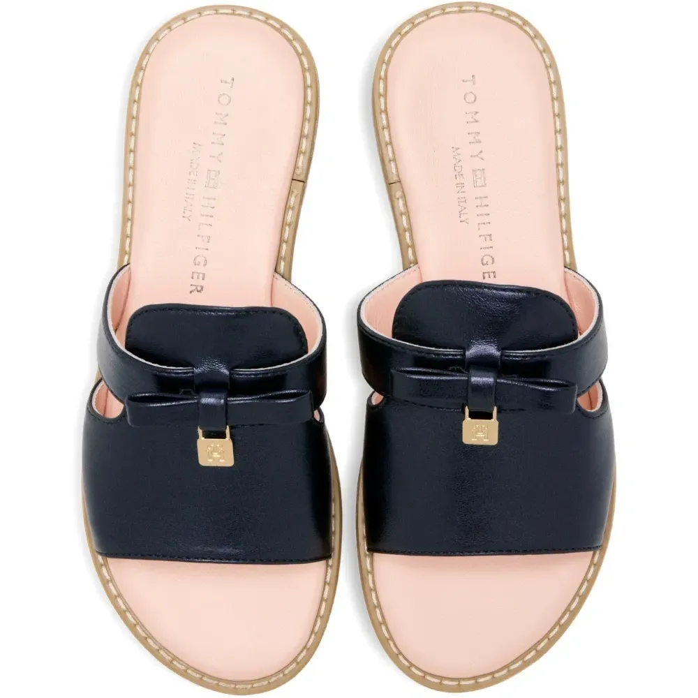 Босоножки с бантом