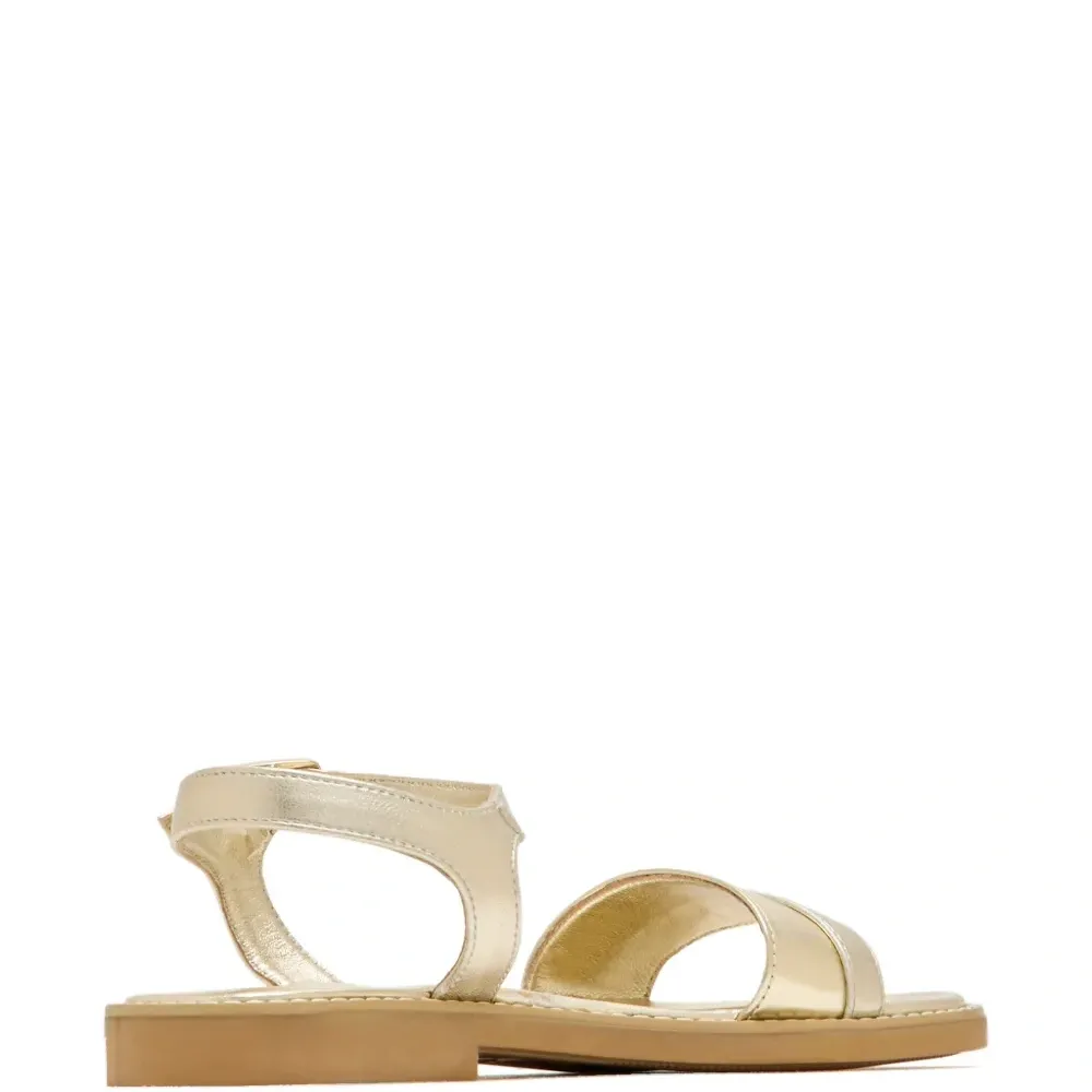 Босоножки с ремешком-пряжкой