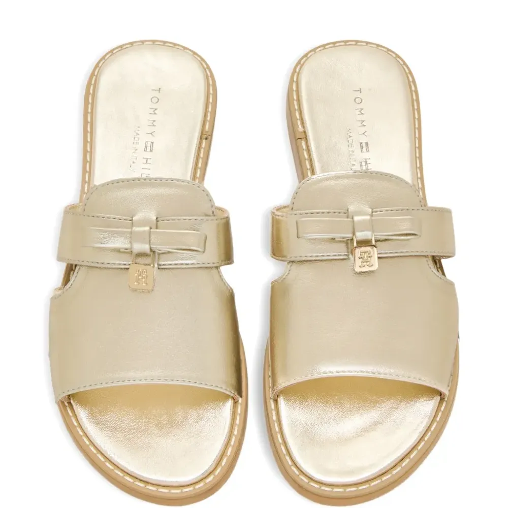 Босоножки с бантом