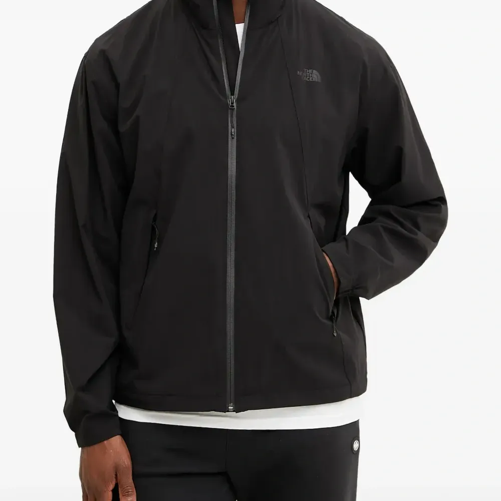 Куртка с застежкой-молнией и воротником-стойкой