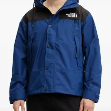 Куртка с капюшоном и панелями