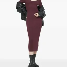 Миди-платье с V-образным вырезом