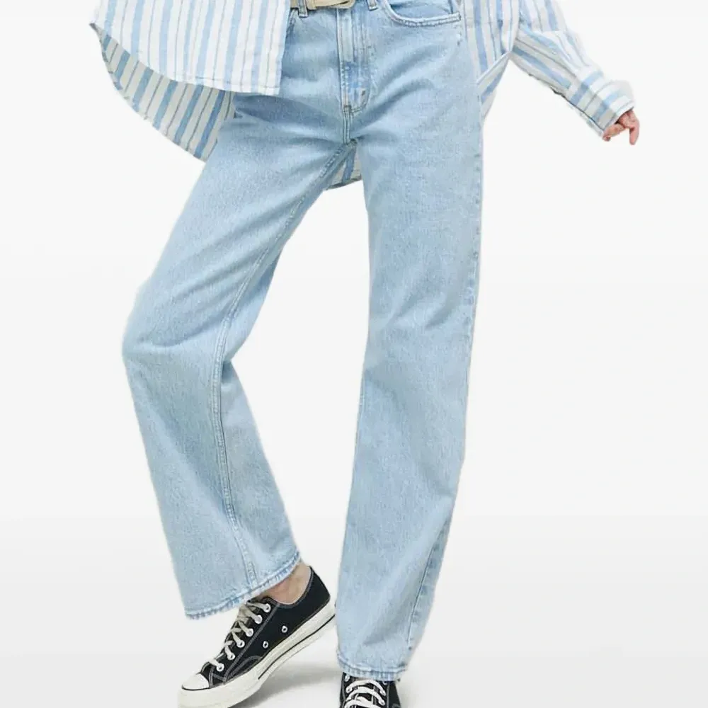 Джинсы с пятью карманами