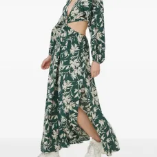 Макси-платье с цветочным принтом и вырезами