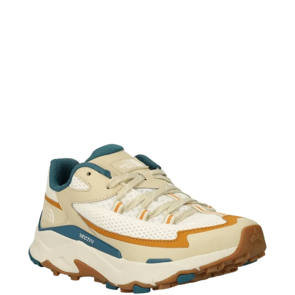 Кроссовки VECTIV™ Taraval с панелями для высокой производительности