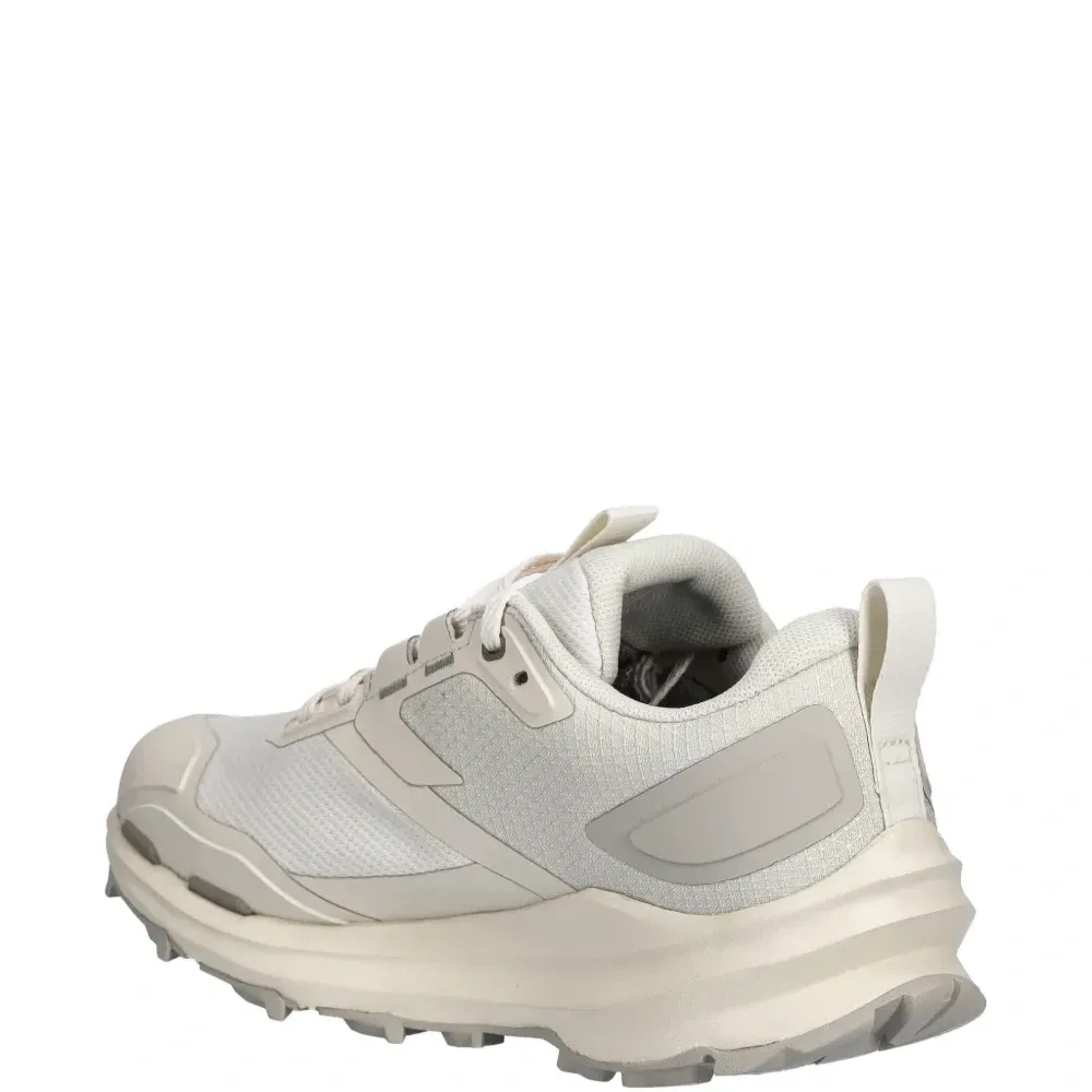 Кроссовки с шнуровкой и логотипом