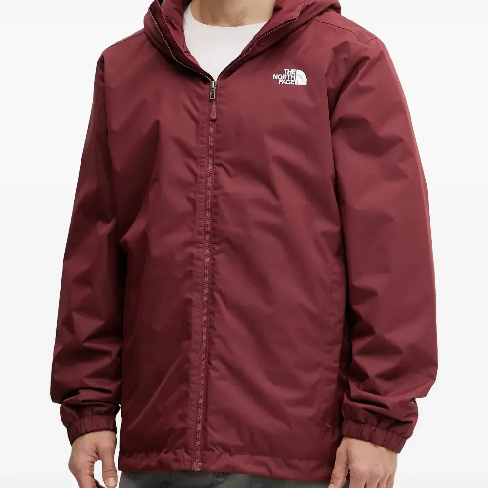 Куртка с капюшоном на молнии для активного отдыха Куртка с капюшоном на молнии для активного отдыха