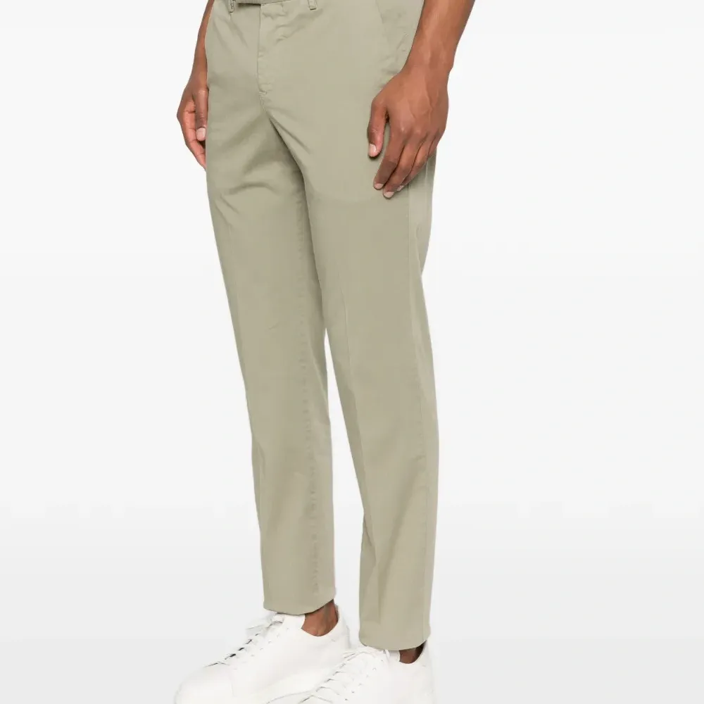 Брюки прямого кроя