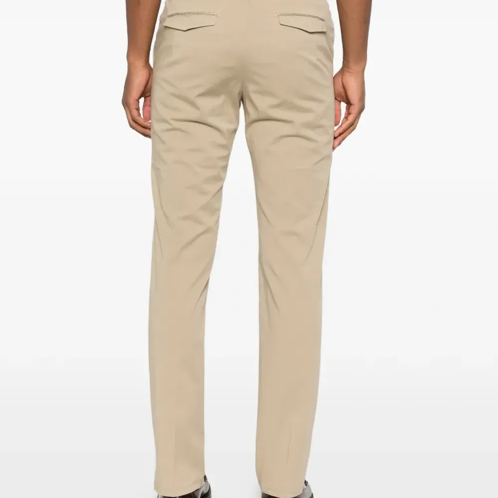 Брюки прямого кроя