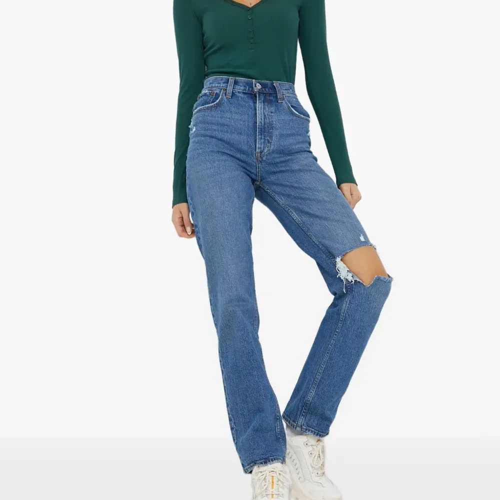 Джинсы прямого кроя