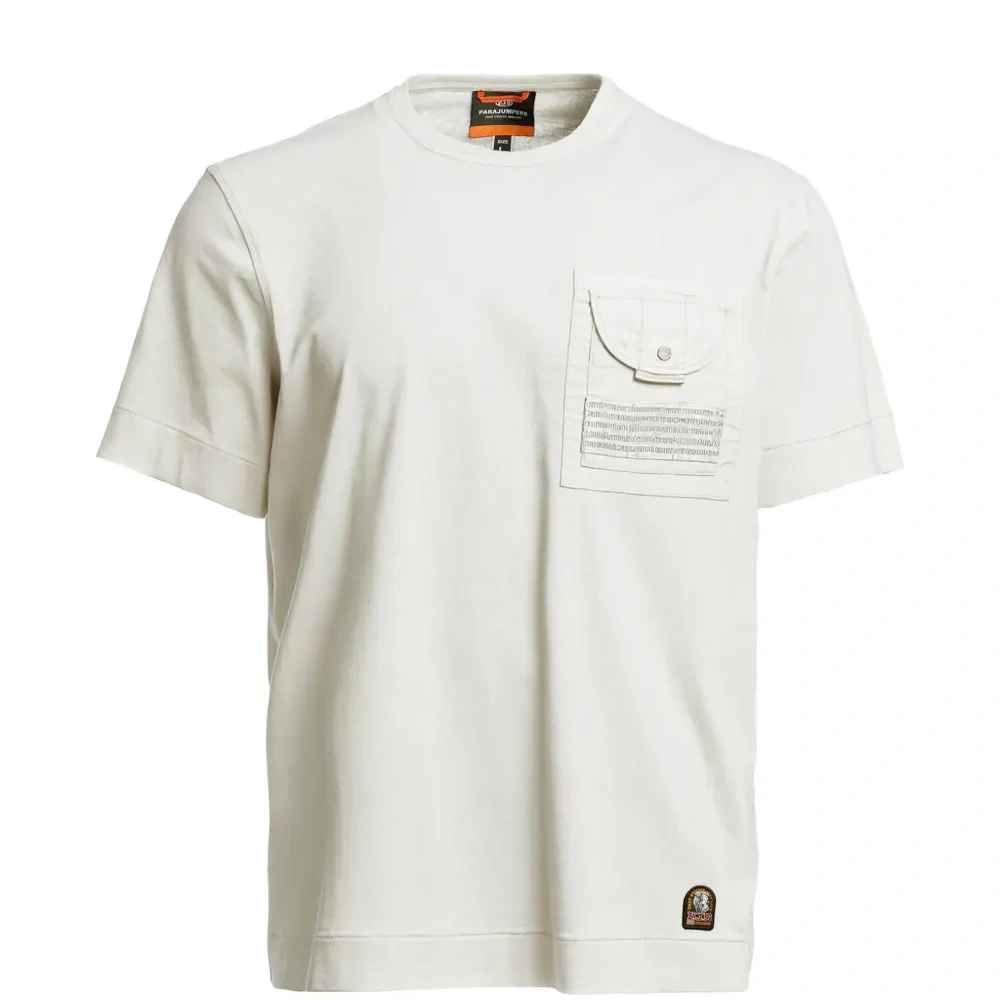 Футболка с нагрудным карманом