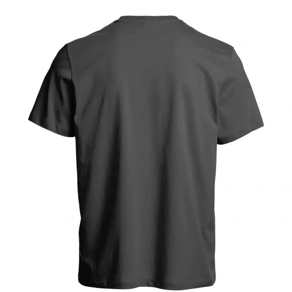 Футболка с логотипом