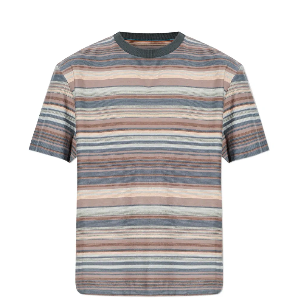 Полосатая футболка