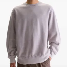 Свитшот с круглым вырезом