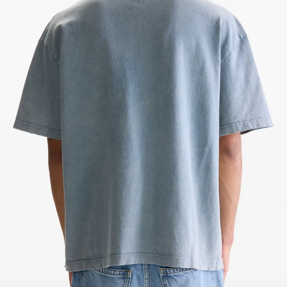 Футболка с необработанным краем